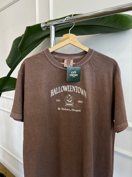 Halloweentown tee
