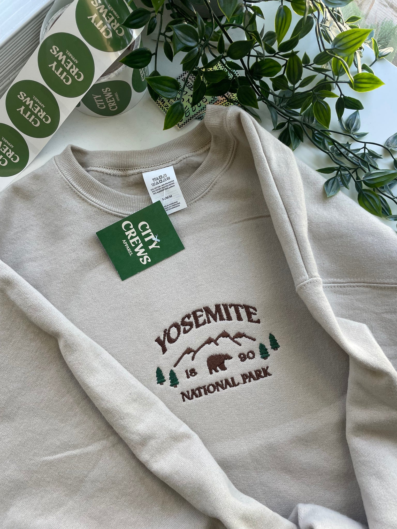Yosemite Embroidered Sweatshirt